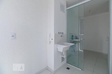 Área de serviço de apartamento para alugar com 2 quartos, 44m² em Jardim Brasília (zona Norte), São Paulo