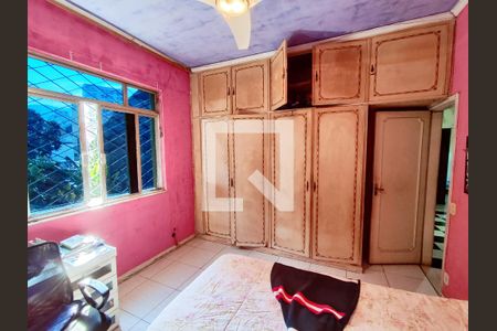 Casa de condomínio para alugar com 270m², 5 quartos e 2 vagasSuíte - Armários