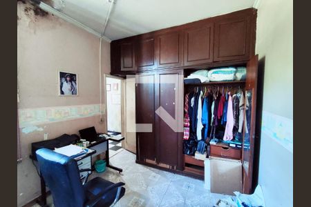 Casa de condomínio para alugar com 270m², 5 quartos e 2 vagasQuarto 3 - Armários