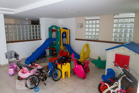 Apartamento à venda com 84m², 3 quartos e 1 vagaÁrea comum - Playground