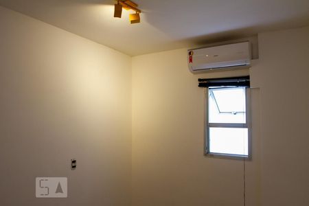 Quarto 1 de apartamento à venda com 3 quartos, 84m² em Lagoa, Rio de Janeiro
