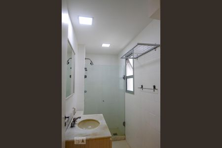 Apartamento à venda com 84m², 3 quartos e 1 vagaBanheiro do Quarto 3 - Suíte