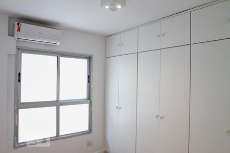 Apartamento à venda com 84m², 3 quartos e 1 vagaQuarto 2
