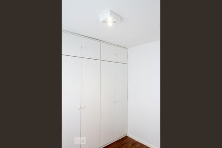 Apartamento à venda com 84m², 3 quartos e 1 vagaQuarto 2