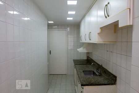 Apartamento à venda com 84m², 3 quartos e 1 vagaCozinha
