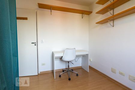 Quarto 1 de apartamento para alugar com 2 quartos, 55m² em Vila Indiana, São Paulo