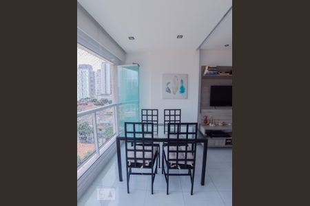 Apartamento para alugar com 45m², 1 quarto e 1 vagaVaranda