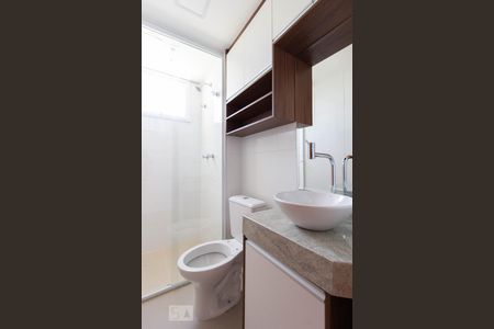 Apartamento para alugar com 44m², 2 quartos e 1 vaga Apartamento para alugar com 44m², 2 quartos e 1 vagaBanheiro