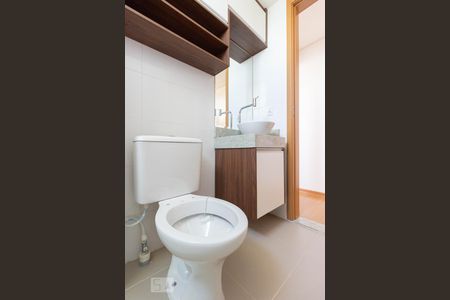 Apartamento para alugar com 44m², 2 quartos e 1 vaga Apartamento para alugar com 44m², 2 quartos e 1 vagaBanheiro