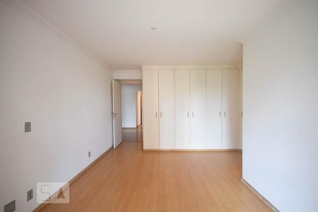 Apartamento para alugar com 364m², 5 quartos e 5 vagasSuíte 3