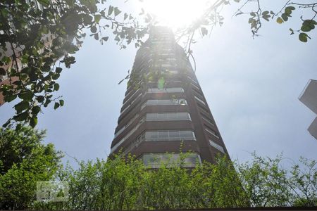 Apartamento para alugar com 364m², 5 quartos e 5 vagasFachada