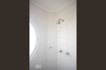 Apartamento para alugar com 364m², 5 quartos e 5 vagasDetalhe do Banheiro Suíte 2