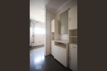 Apartamento para alugar com 364m², 5 quartos e 5 vagasÁrea de Serviço