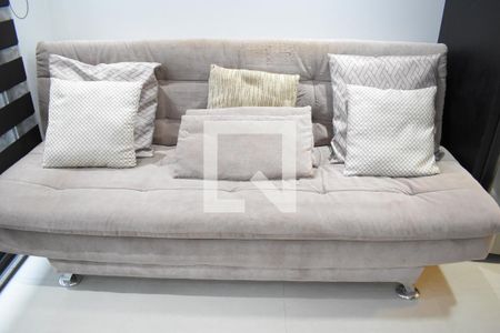 Sala de kitnet/studio para alugar com 1 quarto, 30m² em Rebouças, Curitiba