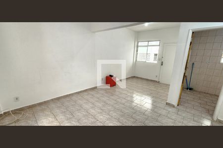Sala de apartamento para alugar com 1 quarto, 50m² em Boqueirão, Santos