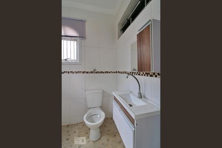 Casa à venda com 230m², 3 quartos e 2 vagasBanheiro da Suíte 1