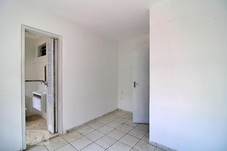 Casa à venda com 230m², 3 quartos e 2 vagasSuíte 1