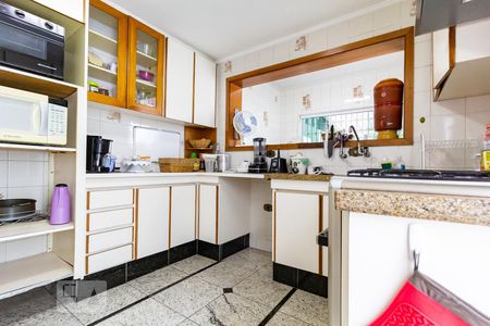 Casa à venda com 310m², 3 quartos e 2 vagasCozinha