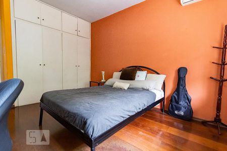 Casa à venda com 310m², 3 quartos e 2 vagasQuarto 2