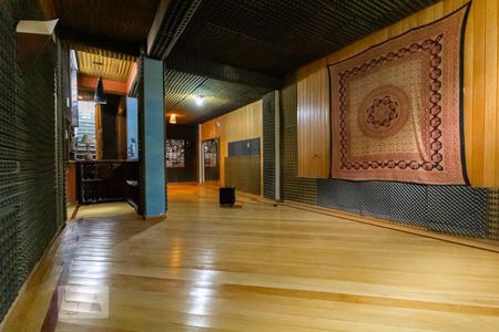 Casa à venda com 310m², 3 quartos e 2 vagasStudio