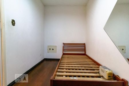 Casa à venda com 310m², 3 quartos e 2 vagasStudio - Quarto