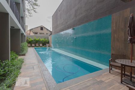 Studio para alugar com 26m², 1 quarto e sem vagaPiscina