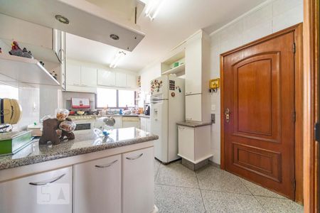 Apartamento à venda com 162m², 3 quartos e 2 vagasCozinha