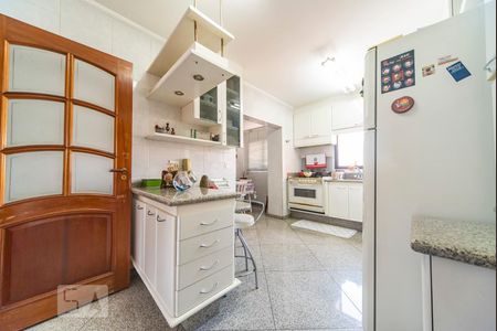 Apartamento à venda com 162m², 3 quartos e 2 vagasCozinha