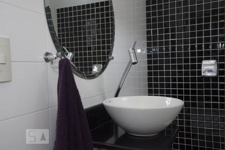 Lavabo de casa à venda com 3 quartos, 160m² em Pechincha, Rio de Janeiro