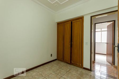 Quarto 1 de apartamento para alugar com 3 quartos, 82m² em Floramar, Belo Horizonte