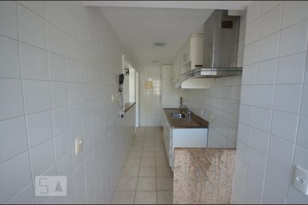Apartamento para alugar com 71m², 2 quartos e 1 vagaÁrea de Serviço