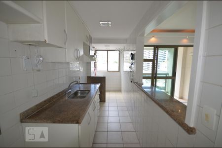 Apartamento para alugar com 71m², 2 quartos e 1 vagaCozinha