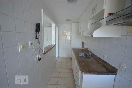 Apartamento para alugar com 71m², 2 quartos e 1 vagaCozinha
