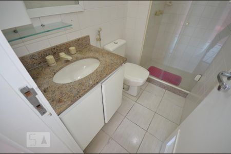 Apartamento para alugar com 71m², 2 quartos e 1 vagabanheiro 2