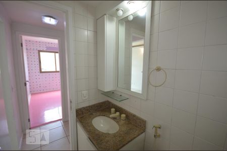 Apartamento para alugar com 71m², 2 quartos e 1 vagabanheiro 2