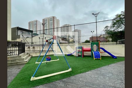 Apartamento para alugar com 83m², 3 quartos e 2 vagas Apartamento para alugar com 83m², 3 quartos e 2 vagasÁrea Comum - Playground