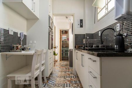 Apartamento à venda com 78m², 2 quartos e 1 vagaCozinha