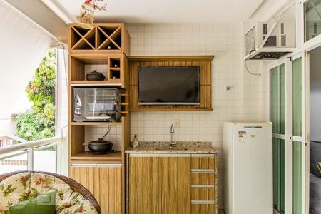 Varanda gourmet de apartamento à venda com 3 quartos, 145m² em Jardim Guanabara, Rio de Janeiro