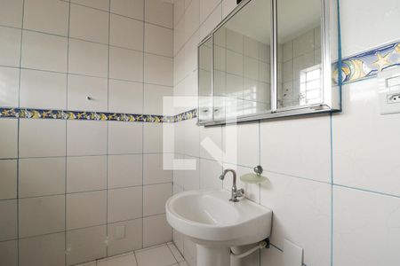 Casa à venda com 130m², 3 quartos e 2 vagasBanheiro Social