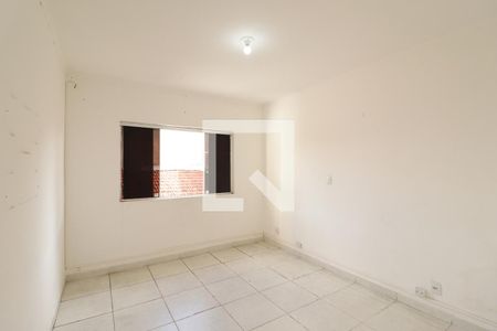 Casa à venda com 130m², 3 quartos e 2 vagasSuíte
