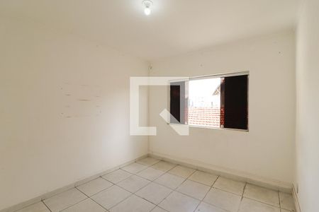 Casa à venda com 130m², 3 quartos e 2 vagasSuíte