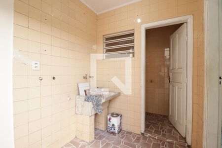 Casa à venda com 130m², 3 quartos e 2 vagasÁrea de Serviço