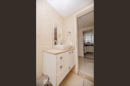 Apartamento para alugar com 70m², 2 quartos e 1 vagaBanheiro