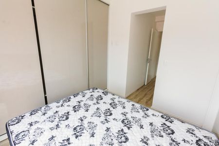 Quarto 02 de apartamento para alugar com 2 quartos, 54m² em Bom Retiro, São Paulo