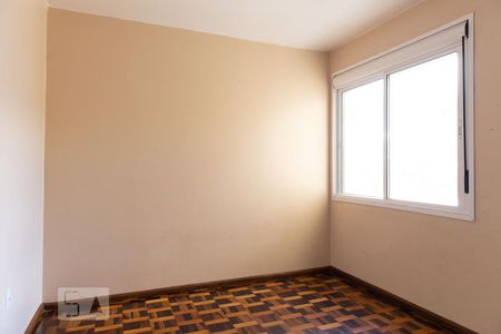 Quarto de apartamento para alugar com 2 quartos, 80m² em Navegantes, Porto Alegre