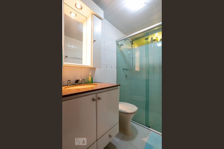 Apartamento à venda com 93m², 3 quartos e 4 vagasBanheiro