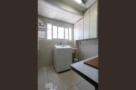 Apartamento à venda com 93m², 3 quartos e 4 vagasÁrea de Serviço