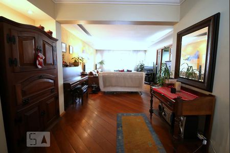 Apartamento à venda com 150m², 3 quartos e 2 vagasSala