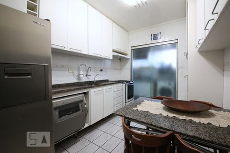 Apartamento à venda com 150m², 3 quartos e 2 vagasCozinha