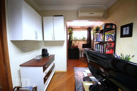 Apartamento à venda com 150m², 3 quartos e 2 vagasEscritório